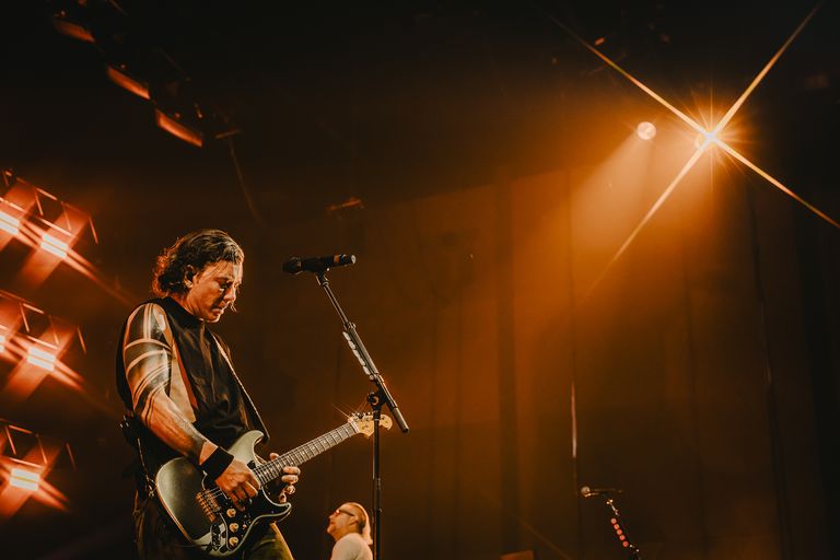 Bush performing live at AEC Theatre in Adelaide